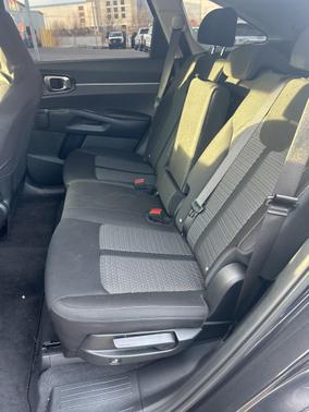 2025 Kia Sorento LX