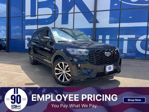 AGATE BLACK METALLIC 2026 Ford Explorer ST-Line
