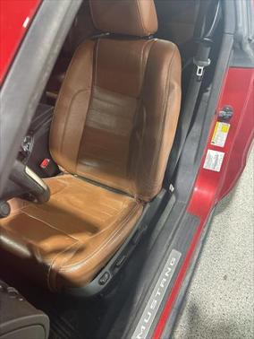 2012 Ford Mustang V6 Premium