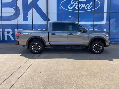 2021 Nissan Titan PRO-4X