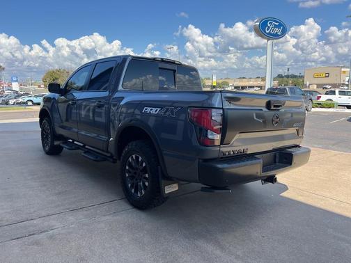 2021 Nissan Titan PRO-4X