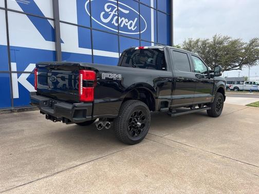 2025 Ford F-250 Lariat