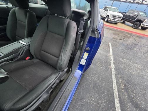 2014 Ford Mustang V6