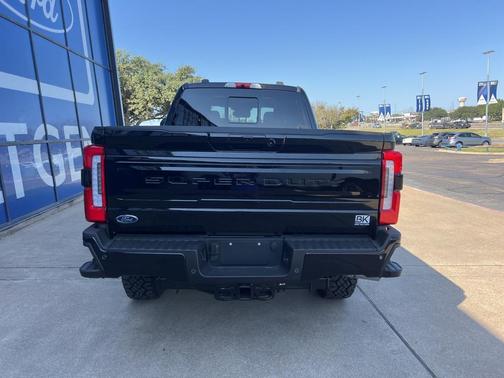 2026 Ford F-250 Platinum