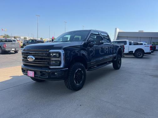2026 Ford F-250 Platinum