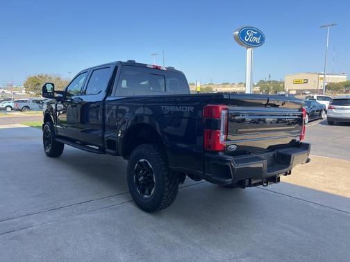 2026 Ford F-250 Platinum