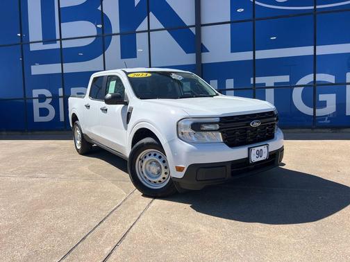 OXFORD WHITE 2024 Ford Maverick XL