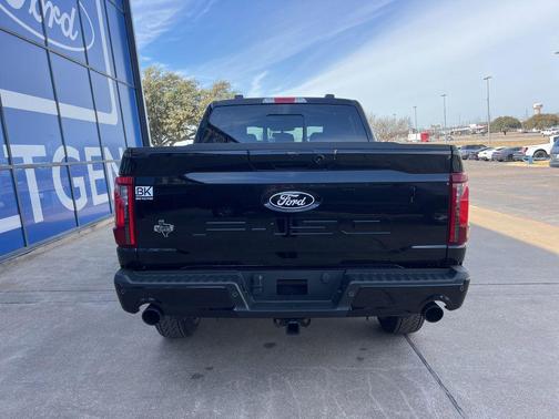 AGATE BLACK METALLIC 2026 Ford F-150 XLT