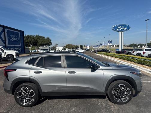 2025 Chevrolet Trax FWD 2RS