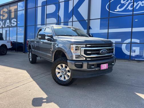 2022 Ford F-250 Platinum