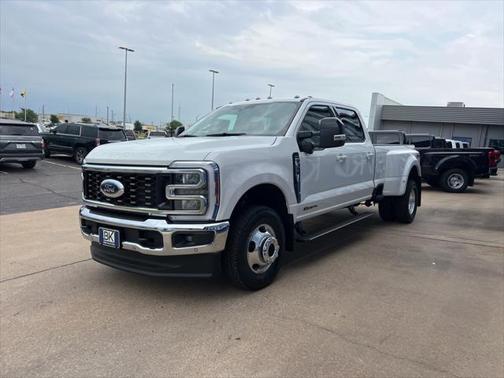 2025 Ford F-350 Lariat