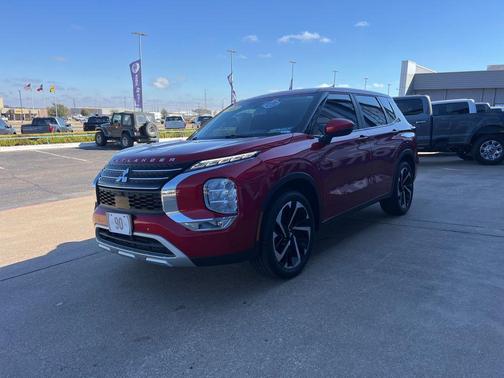 2022 Mitsubishi Outlander SE