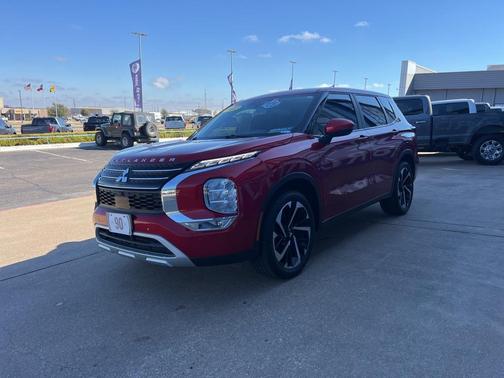 2022 Mitsubishi Outlander SE