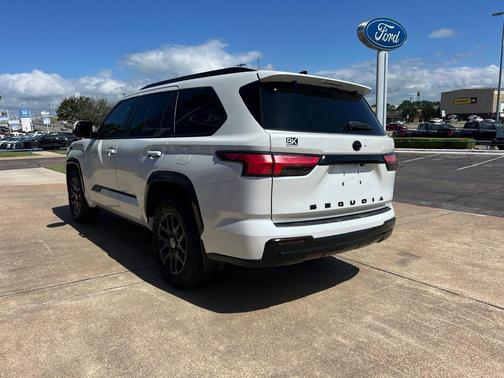 Wind Chill Pearl 2024 Toyota Sequoia Platinum