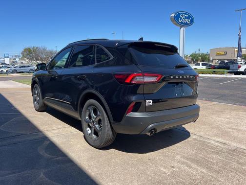 AGATE BLACK METALLIC 2025 Ford Escape ST-Line