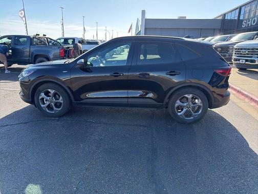 AGATE BLACK METALLIC 2025 Ford Escape ST-Line