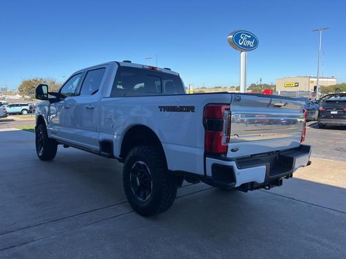 2023 Ford F-350 Platinum