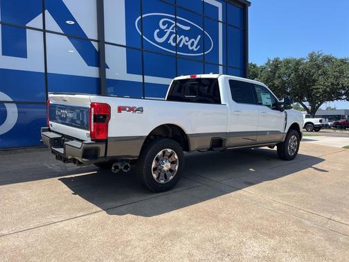 2026 Ford F-350 King Ranch