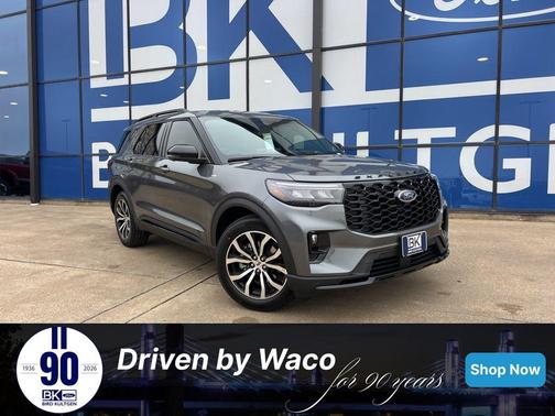 CARBONIZED GRAY METALLIC 2026 Ford Explorer ST-Line