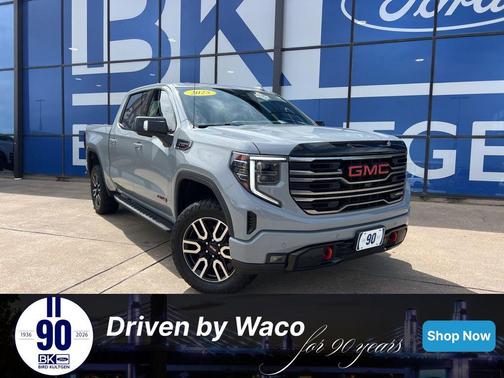 2025 GMC Sierra 1500 AT4