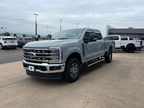 AVALANCHE 2026 Ford F-250 Lariat
