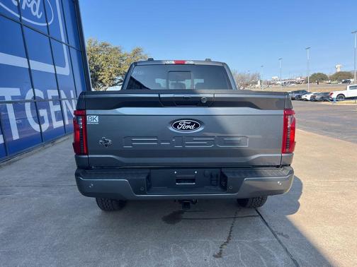 CARBONIZED GRAY METALLIC 2026 Ford F-150 XLT