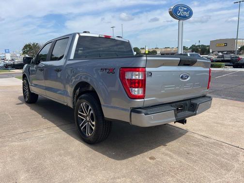 ICONIC SILVER METALLIC 2023 Ford F-150 XL