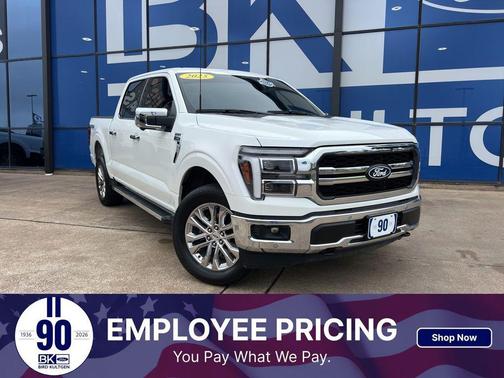 STAR WHITE METALLIC TRICOAT 2025 Ford F-150 Lariat