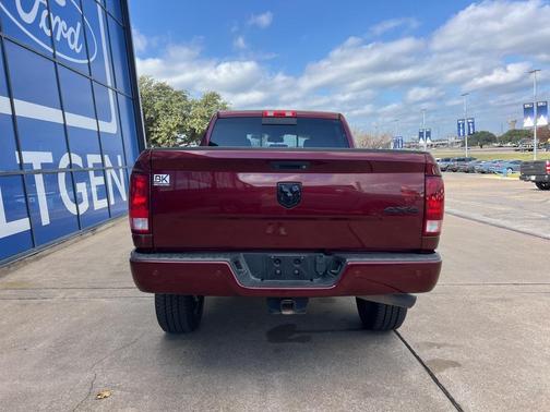 2017 RAM 2500 Lone Star Crew Cab 4x4 6'4' Box