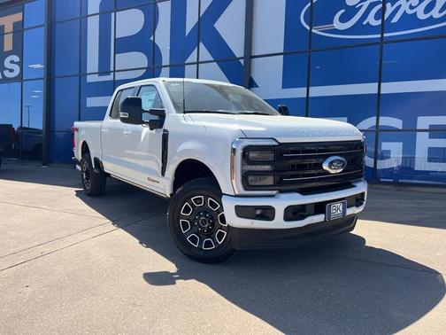 2025 Ford F-250 Platinum