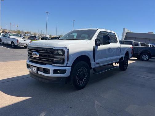 2025 Ford F-250 Platinum
