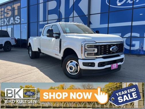 2026 Ford F-350 Platinum