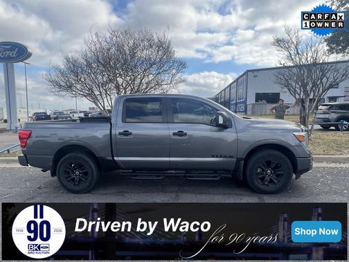 2024 Nissan Titan SV