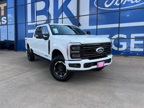 2026 Ford F-250 Platinum