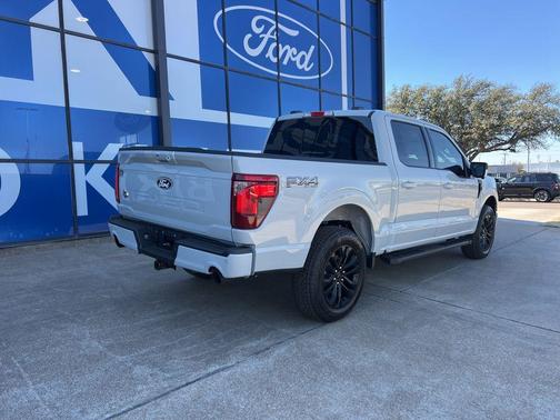 AVALANCHE 2026 Ford F-150 XLT