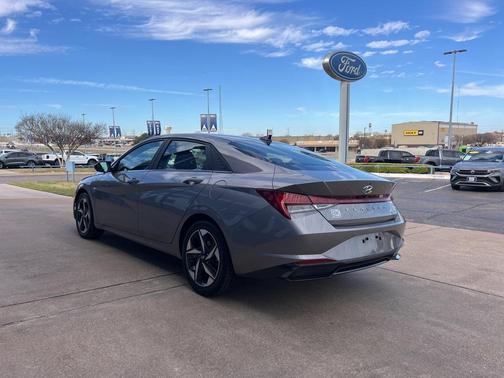 2023 Hyundai ELANTRA HEV Limited