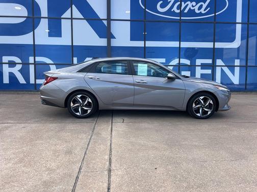 2023 Hyundai ELANTRA HEV Limited