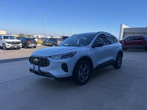 2026 Ford Escape ST-Line