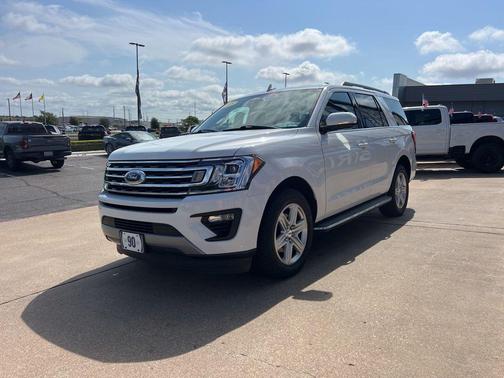 OXFORD WHITE 2019 Ford Expedition XLT
