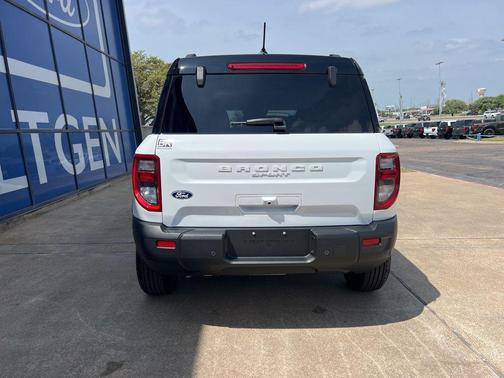 OXFORD WHITE 2026 Ford Bronco Sport Outer Banks