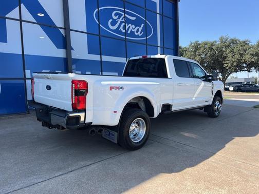 2026 Ford F-350 Lariat