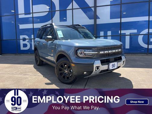 AZURE GRAY METALLIC TRI-COAT 2026 Ford Bronco Sport Badlands