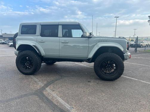 CACTUS GRAY 2022 Ford Bronco Raptor