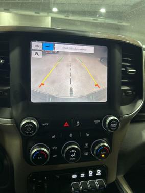 2022 RAM 2500 Laramie Crew Cab 4x4 6'4' Box