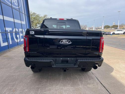 AGATE BLACK METALLIC 2026 Ford F-150 Lariat