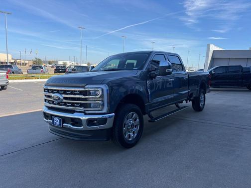 2026 Ford F-350 Lariat