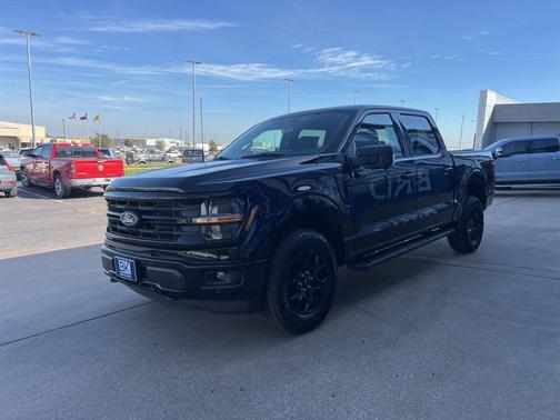 AGATE BLACK METALLIC 2026 Ford F-150 XLT