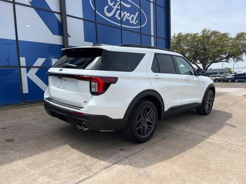 STAR WHITE MET TRI-COAT 2026 Ford Explorer ST