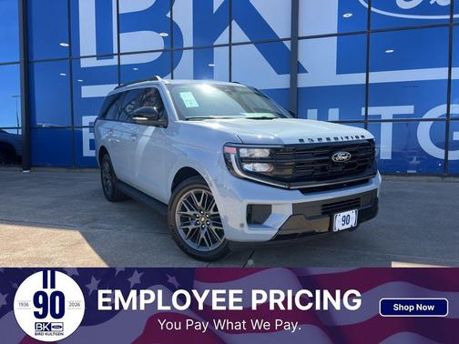 GLACIER GRAY MET TRI-COAT 2026 Ford Expedition Platinum