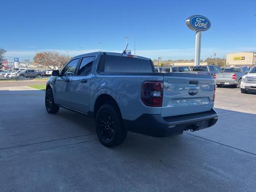 2023 Ford Maverick XLT